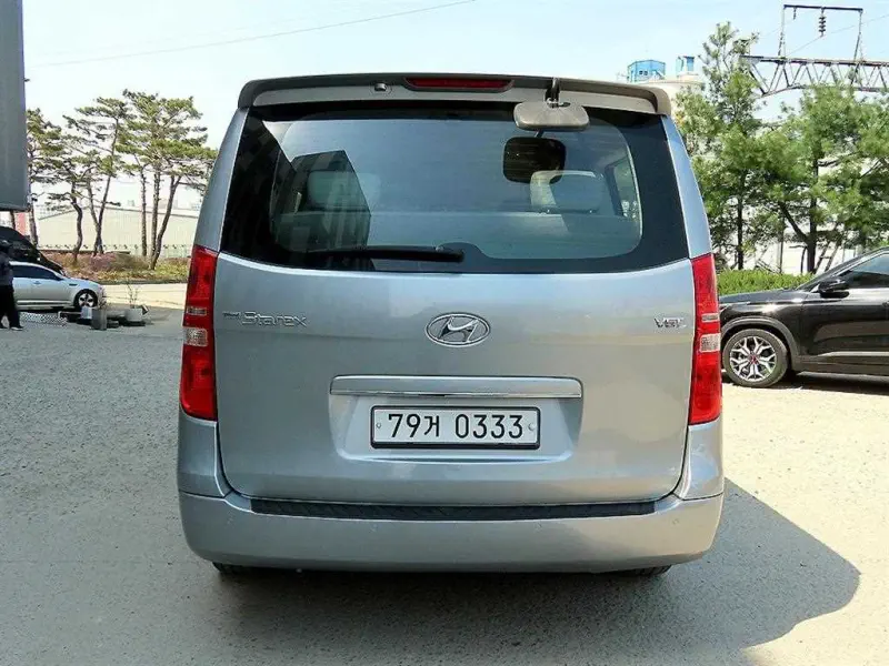Hyundai Grand Starex