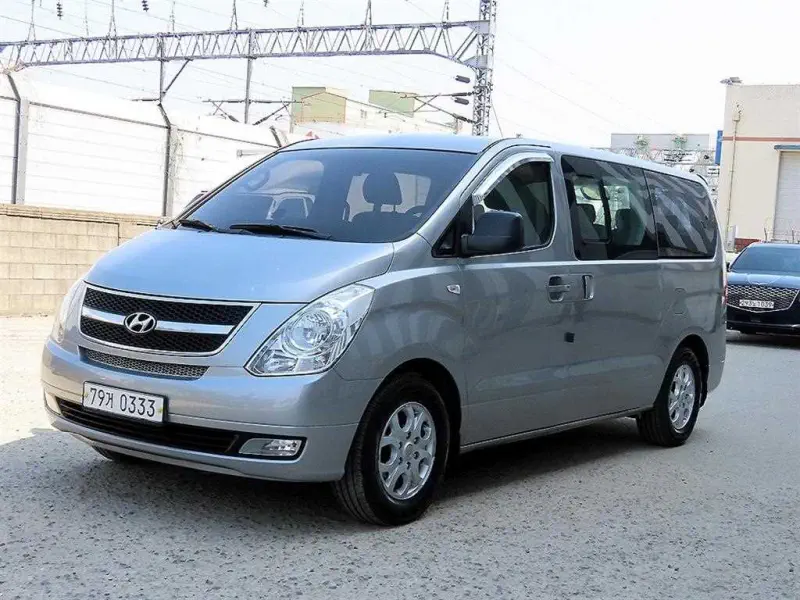 Hyundai Grand Starex