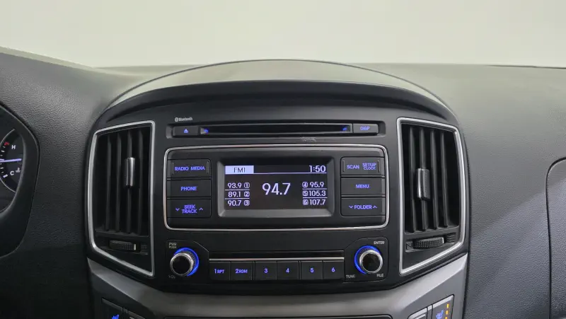 Hyundai Grand Starex