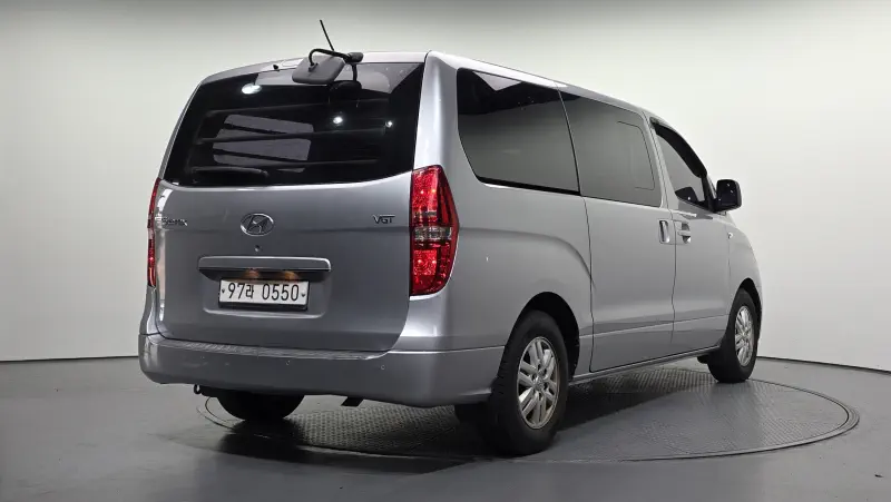 Hyundai Grand Starex