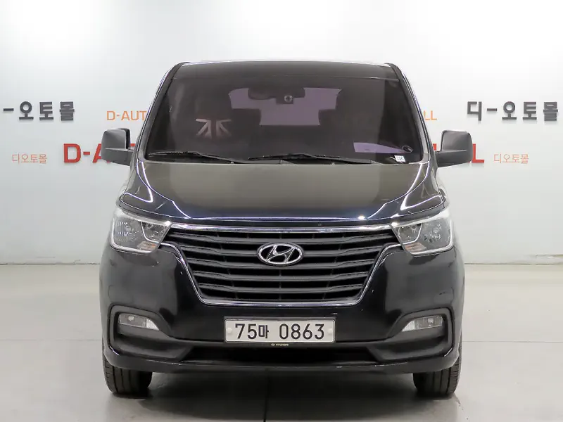 Hyundai Grand Starex