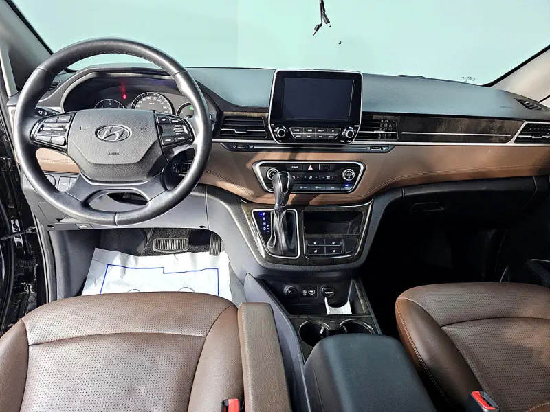 Hyundai Grand Starex