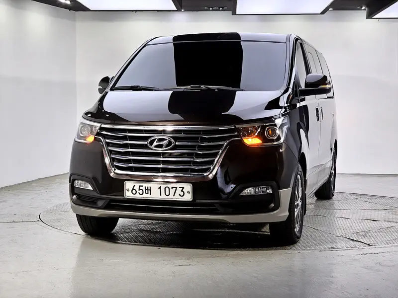 Hyundai Grand Starex