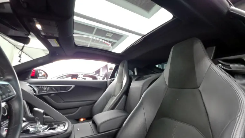 Jaguar F-TYPE