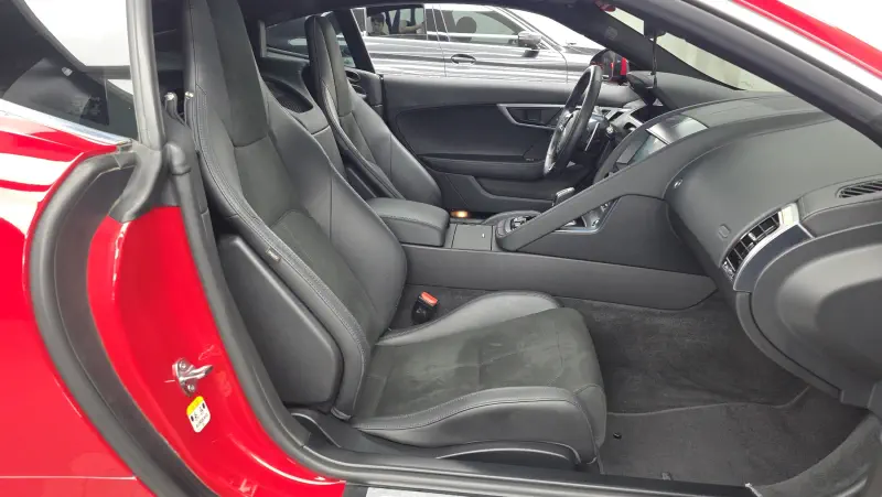 Jaguar F-TYPE