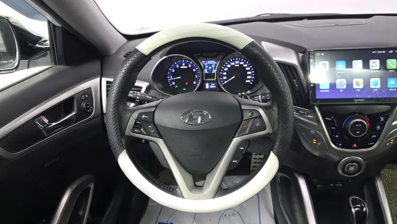 Hyundai Veloster