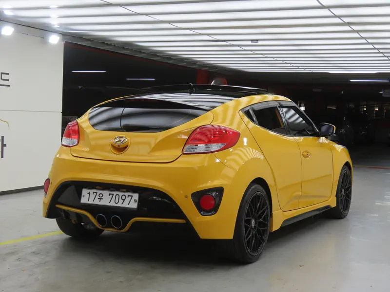 Hyundai Veloster