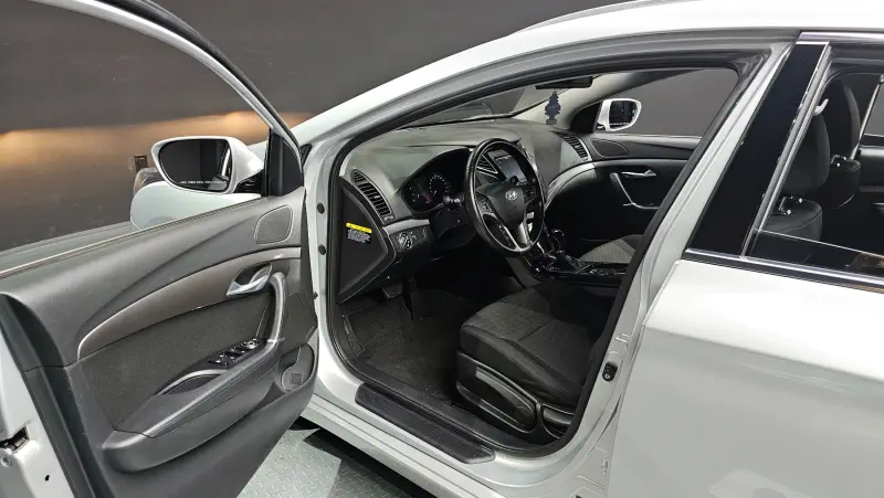 Hyundai I40