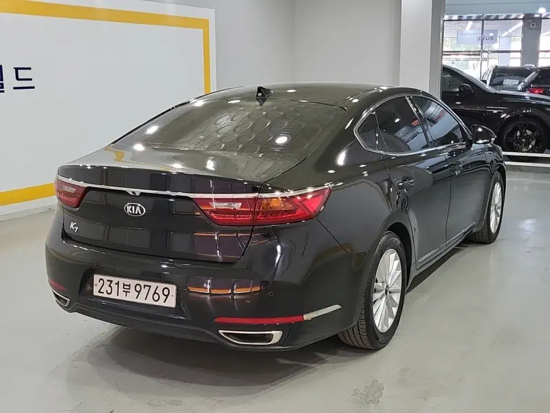 Kia K7