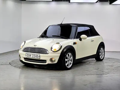 MINI Cabrio