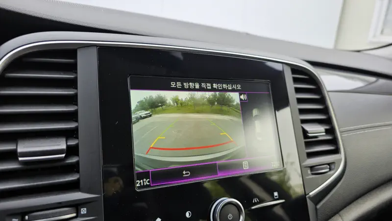 Renault SM6