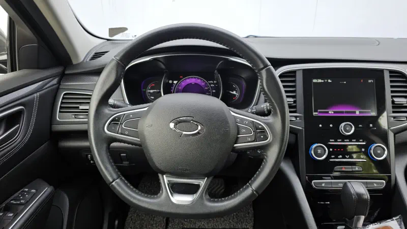 Renault SM6