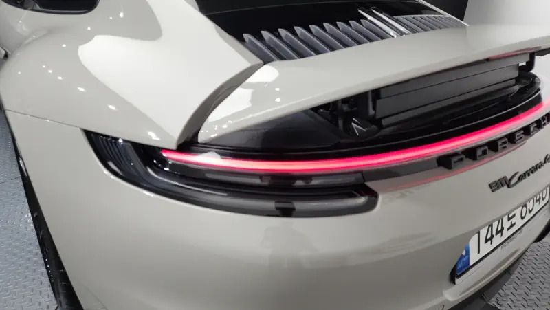 Porsche 911