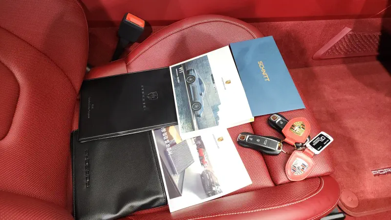 Porsche 911