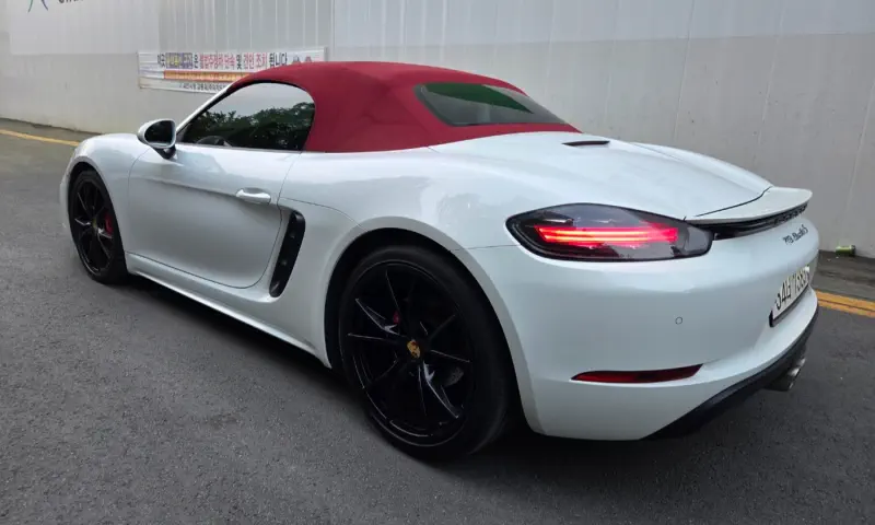 Porsche Boxster