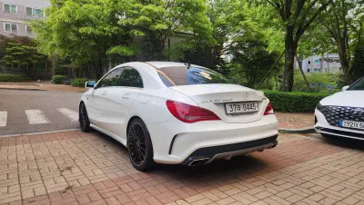 Mercedes-Benz CLA-Class