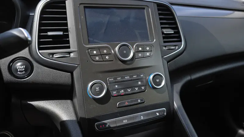 Renault Samsung SM6