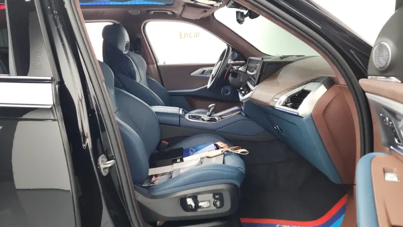 BMW XM