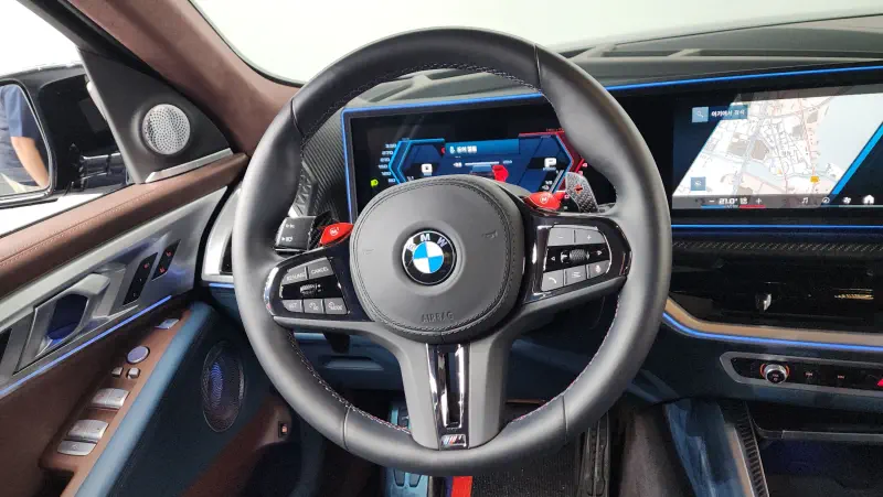 BMW XM