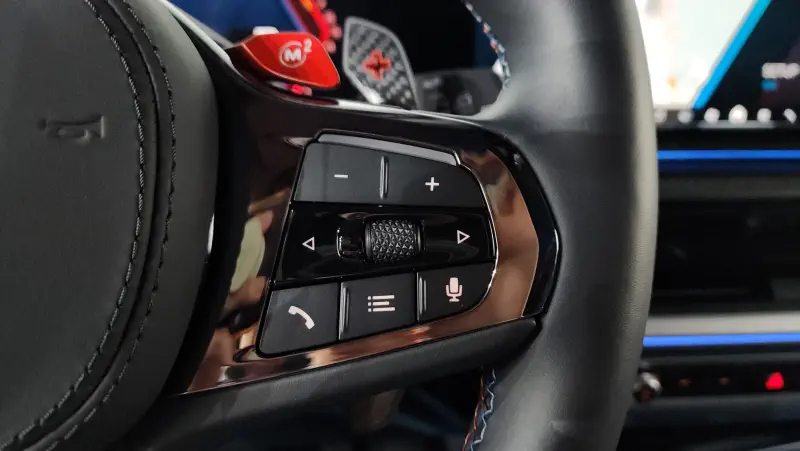 BMW XM