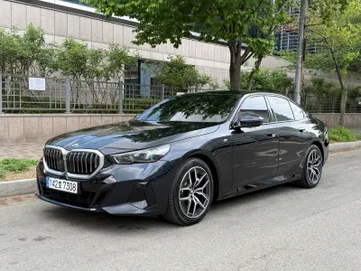 BMW 5-Series