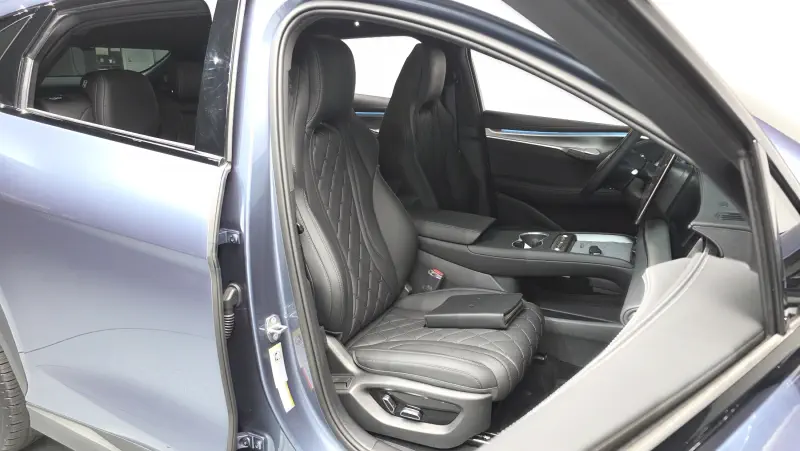 BYD Sealion 7
