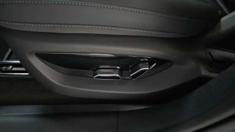 BYD Sealion 7