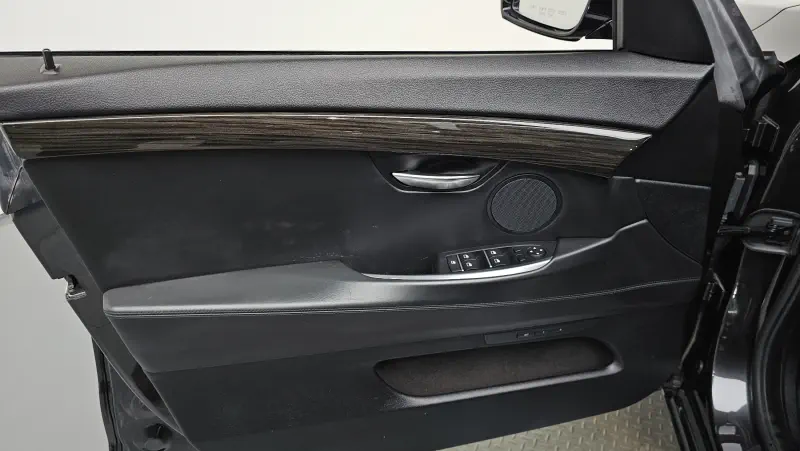 BMW 5-Series Gran Turismo