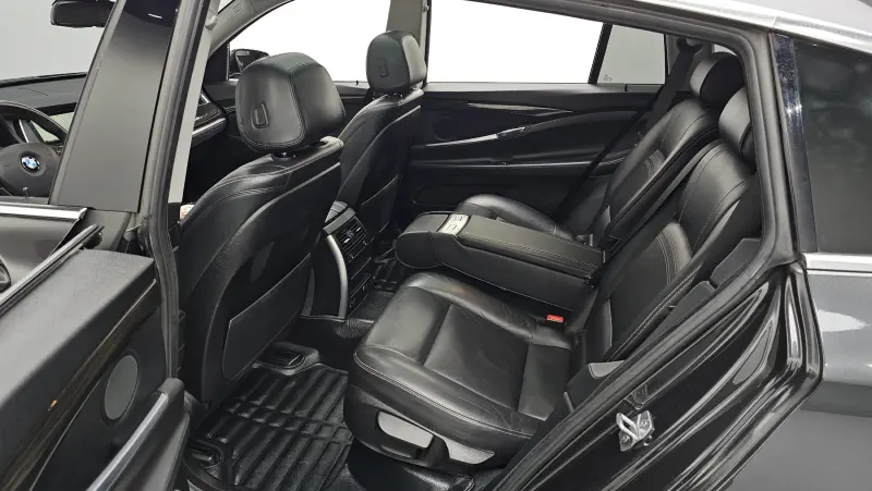 BMW 5-Series Gran Turismo