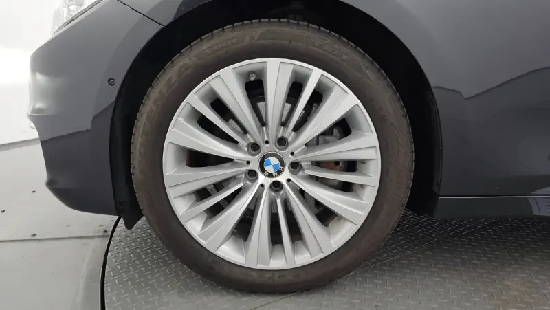 BMW 5-Series Gran Turismo