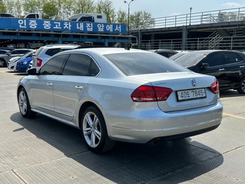 Volkswagen Passat