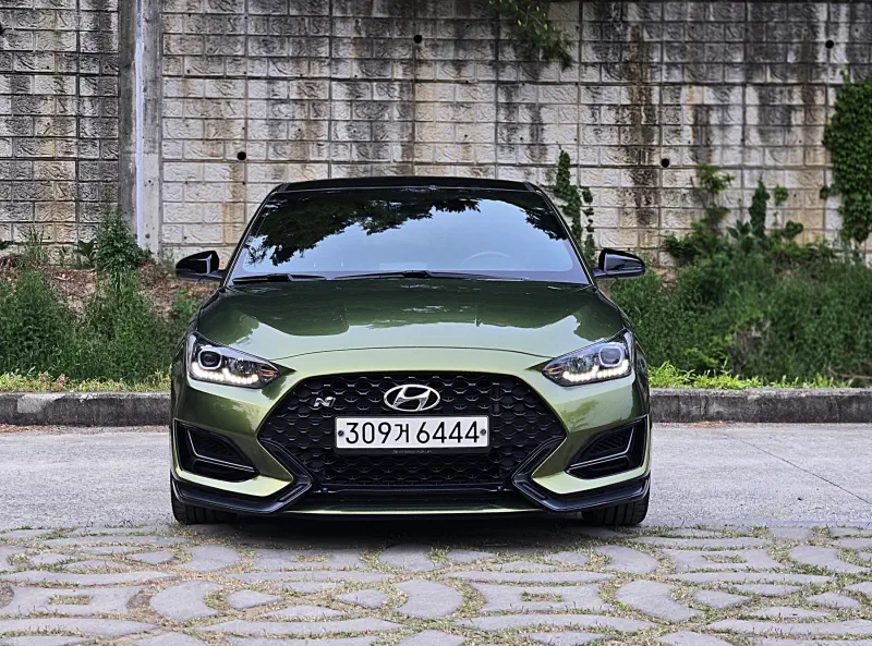 Hyundai Veloster