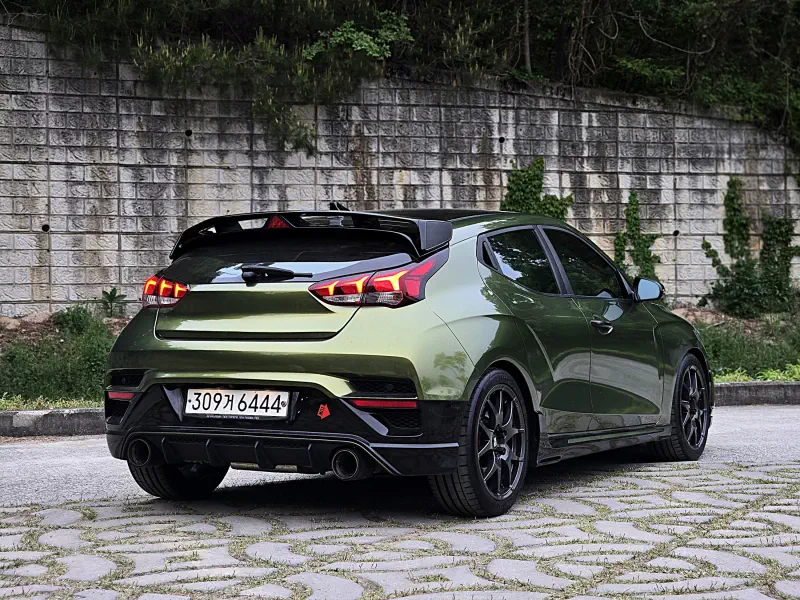 Hyundai Veloster