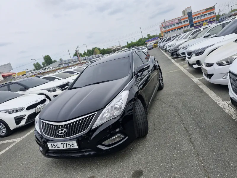 Hyundai Grandeur