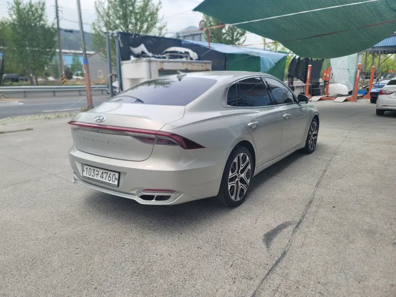 Hyundai Grandeur