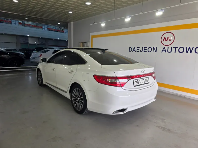 Hyundai Grandeur