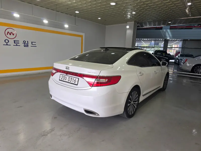 Hyundai Grandeur