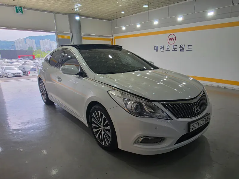 Hyundai Grandeur