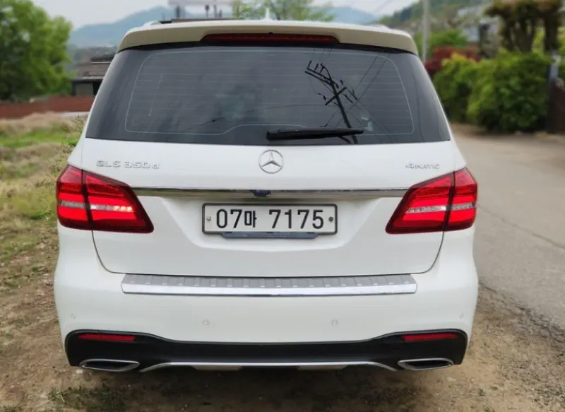 Mercedes-Benz GLS-Class
