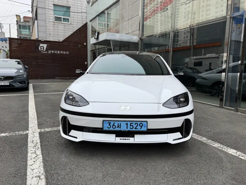 Hyundai Ioniq 6