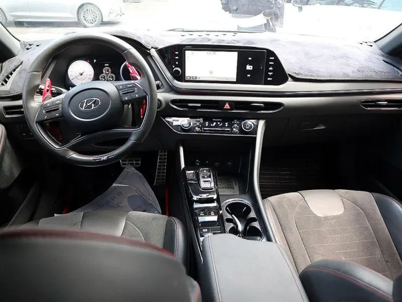 Hyundai Sonata