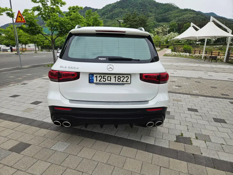 Mercedes-Benz GLB-Class