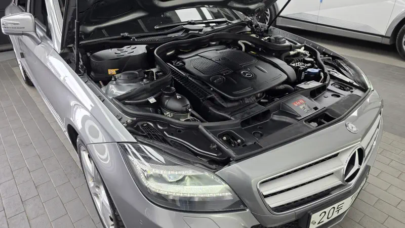 Mercedes-Benz CLS-Class