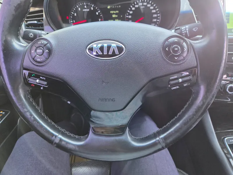 Kia K9