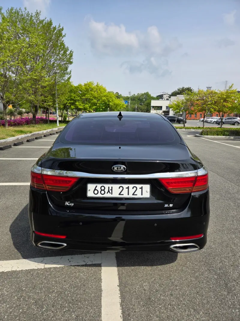 Kia K9