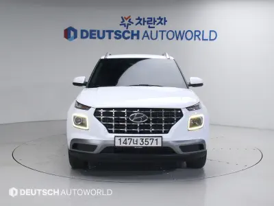 Hyundai Venue