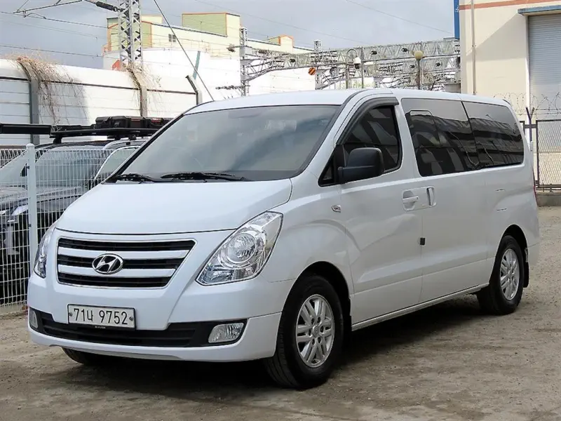 Hyundai Grand Starex