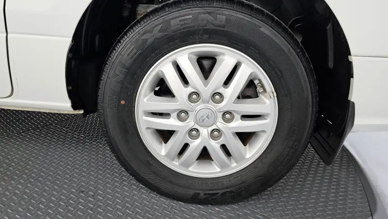 Hyundai Grand Starex