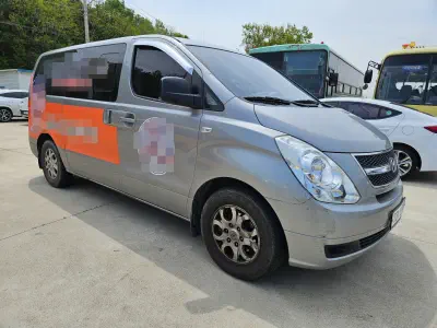 Hyundai Grand Starex