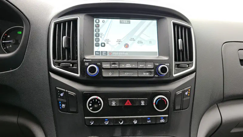Hyundai Grand Starex